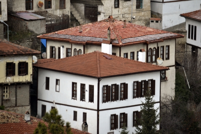 Safranbolu'nun tarihi dokusu yeni binalara örnek oluyor