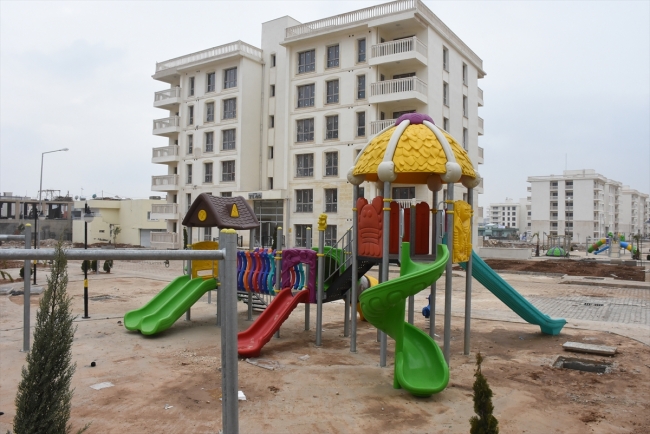 Terör mağduru Nusaybinliler yeni evlerine kavuştu