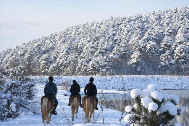 Uludağ'da yarıyıl tatili öncesi doluluk oranı yüzde 90'a ulaştı