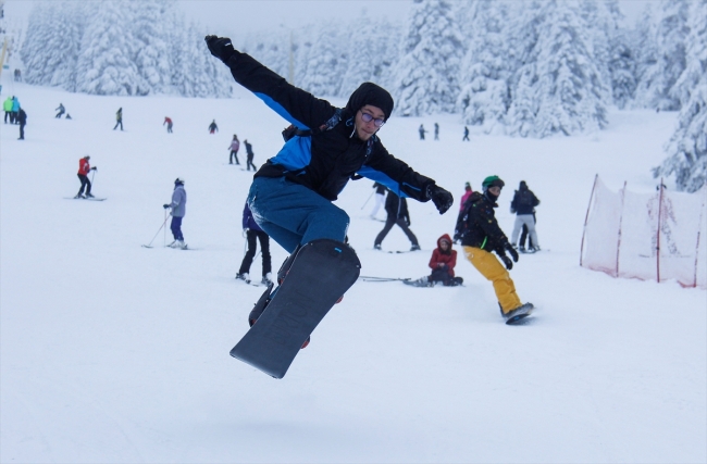 Uludağ'da yarıyıl tatili öncesi doluluk oranı yüzde 90'a ulaştı