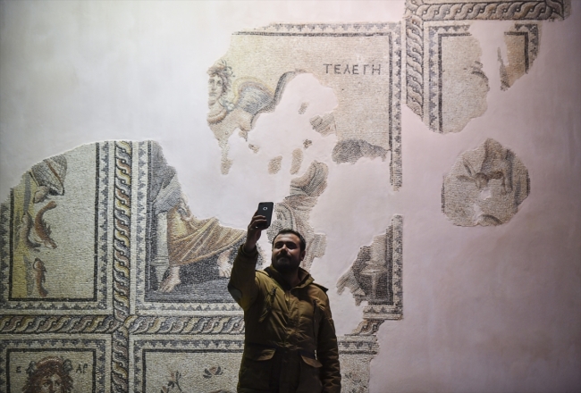 Türkiye'nin dört bir yanından "Müzede Selfie"