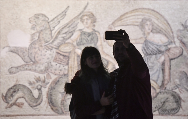 Türkiye'nin dört bir yanından "Müzede Selfie"