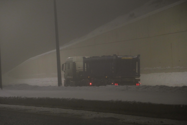 Ilgaz Dağı'nda sis ulaşımı olumsuz etkiliyor