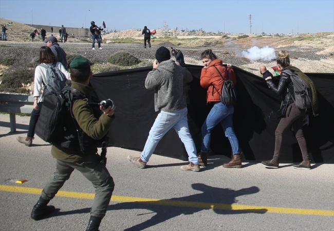 İsrail güçlerinden "ırkçı yol" protestosuna müdahale