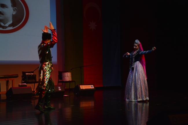 Bursa'da "Azerbaycan Cumhuriyet Şöleni" düzenlendi