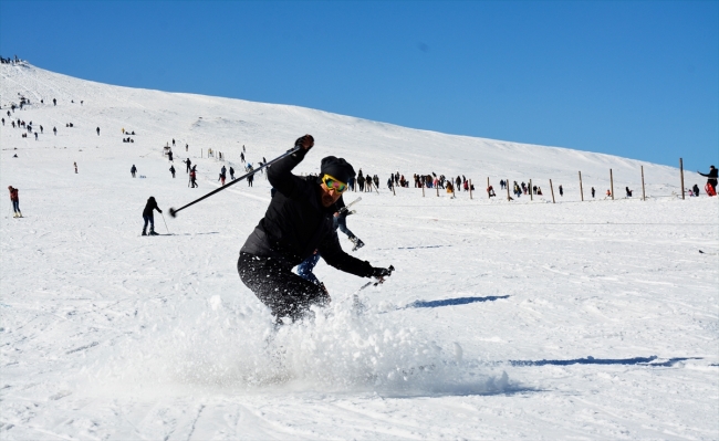 Çoban Hamza'nın kayak tutkusu