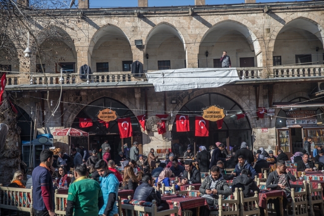 Tespih meraklılarını buluşturan han: Gümrük