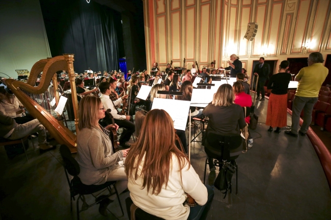 "Troya" Moskova'da sanatseverlerle buluşacak