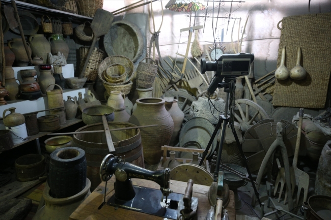 Antika tutkusuyla 2 bin eşya topladı