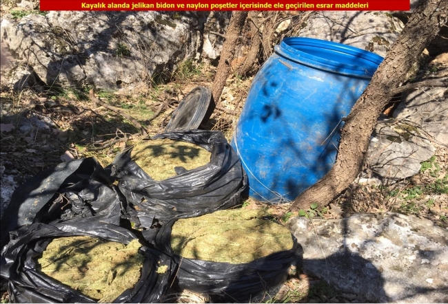 5 ton esrarın bulunduğu operasyonda 6 terör sığınağı imha edildi