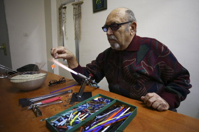 80 yaşındaki Taif dedenin sanat aşkı