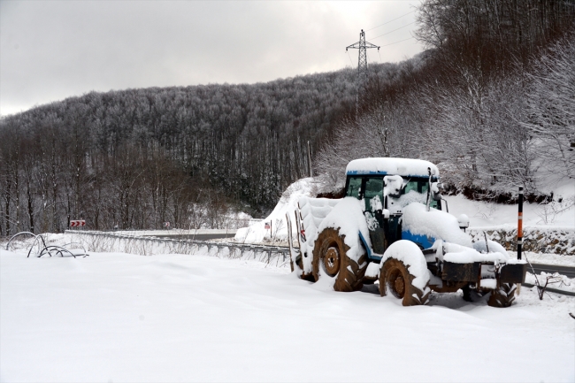 Beyaza bürünen Yıldız Dağları güzel görüntüler oluşturdu