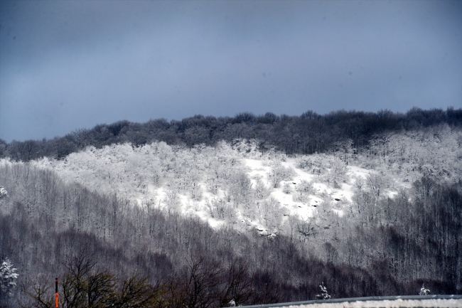 Beyaza bürünen Yıldız Dağları güzel görüntüler oluşturdu