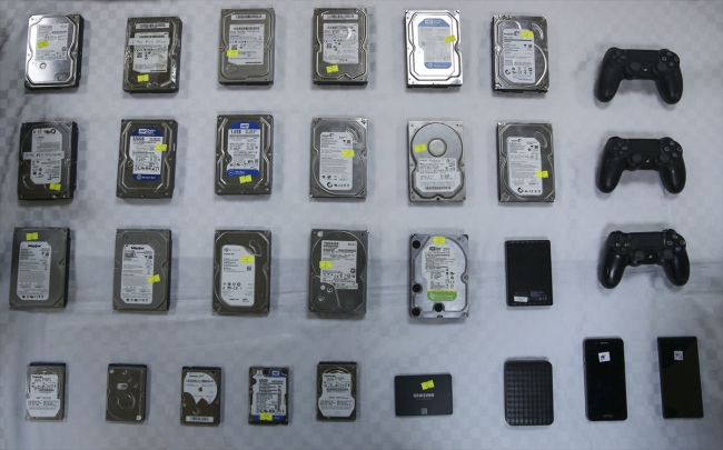 Alüminyum folyo ile hırsızlık yapan zanlılar yakalandı