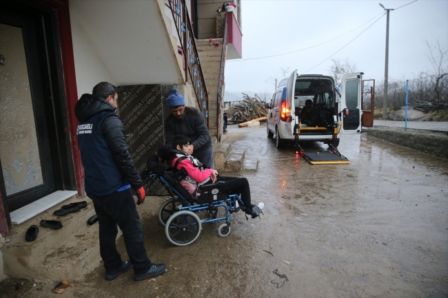 "Engelsiz" taksiler hizmette sınır tanımıyor