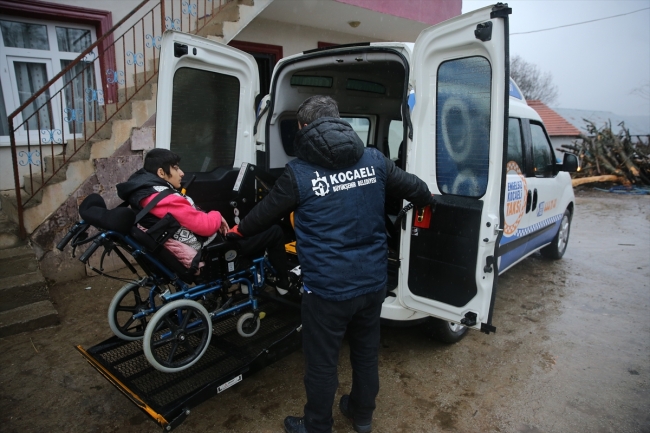 "Engelsiz" taksiler hizmette sınır tanımıyor