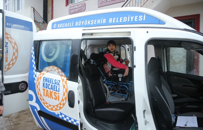 "Engelsiz" taksiler hizmette sınır tanımıyor