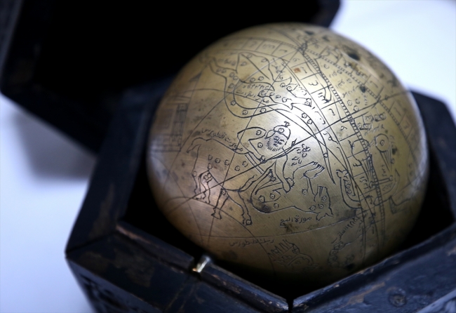 Osmanlı dönemine ait 'gökküre' ele geçirildi