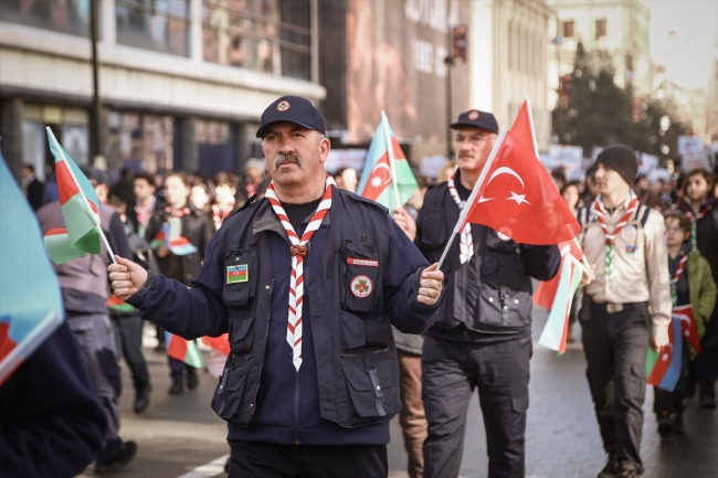 Hocalı kurbanları Ana Feryadı Anıtı'nda anıldı