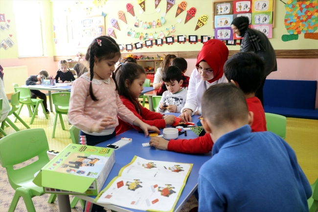 Anaokulu öğrencilerine kodlama eğitimi verilmeye başlandı