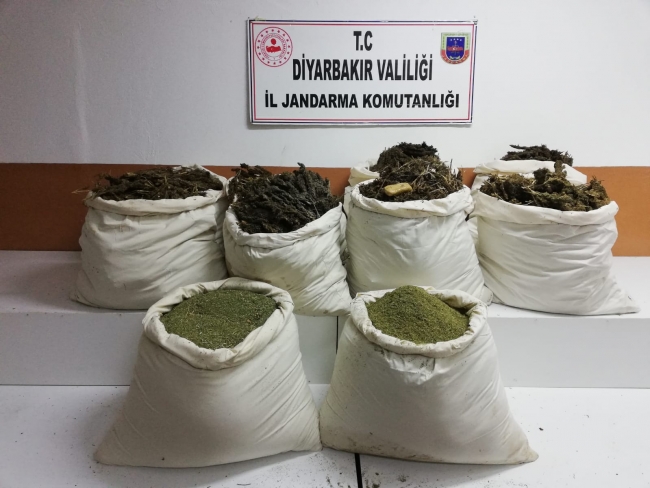 Teröristlerin tuzakladığı patlayıcı düzenekleri imha edildi