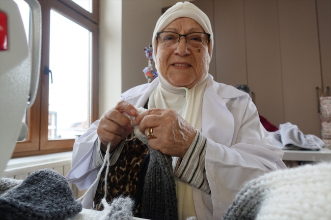 Gönüllü hizmetleriyle Darülaceze sakinlerine destek oluyor