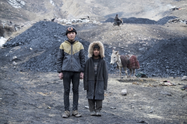 "Afgan Kömürü" belgeseli TRT 1'de izleyici ile buluşacak