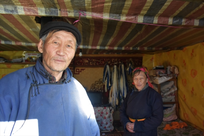 Issız ormanlarda geyikleriyle yaşayan Türkler: Dukhalar