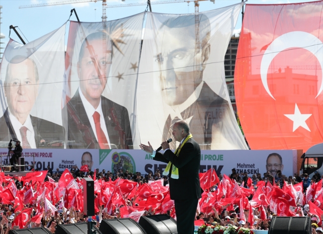 Cumhurbaşkanı Erdoğan: Bu seçim milli irade yüzsüzleri için yolun sonu olacaktır