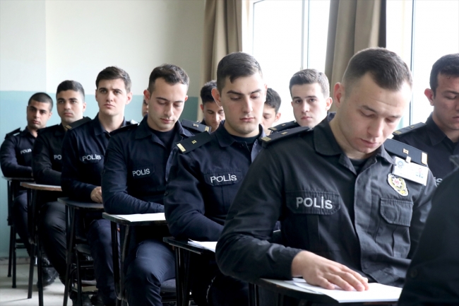 Türkiye'nin polisleri bu okullarda yetişiyor