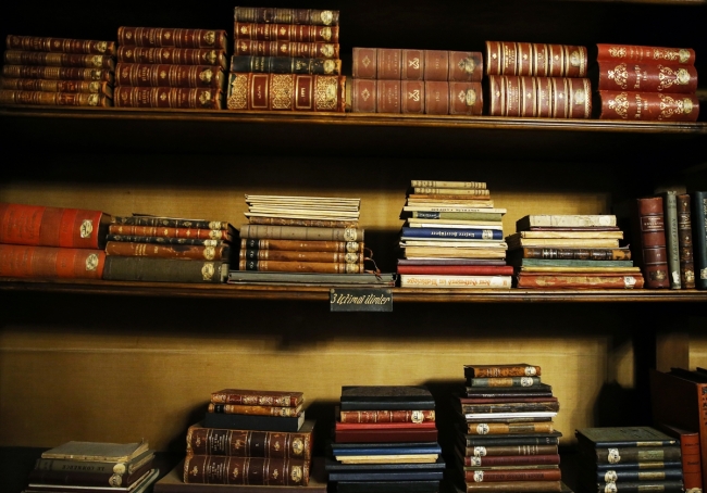 Halife Abdülmecid Efendi Kütüphanesi tarih meraklılarını bekliyor