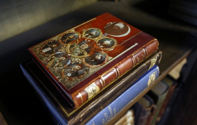 Halife Abdülmecid Efendi Kütüphanesi tarih meraklılarını bekliyor