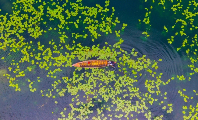 Eşsiz manzarası ve zengin florasıyla Gölbaşı Gölü