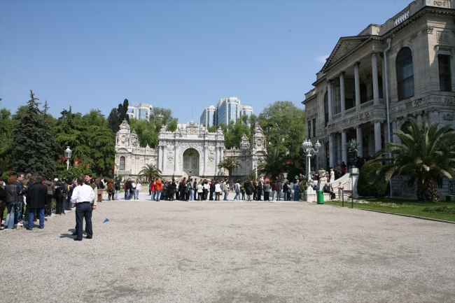 Milli Saraylara hafta sonunda ziyaretçi rekoru