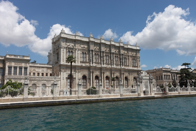 Milli Saraylara hafta sonunda ziyaretçi rekoru