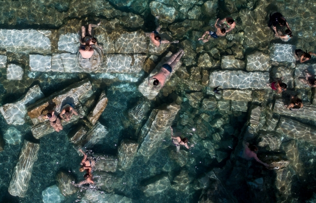 Pamukkale'yi 3 saate 15 bin kişi ziyaret etti