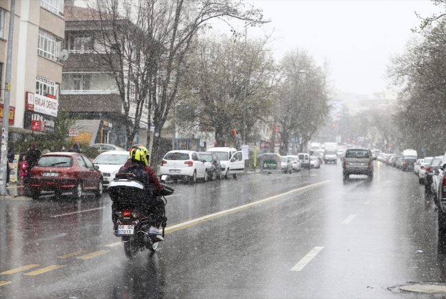 Türkiye'ye nisan ayında kar sürprizi
