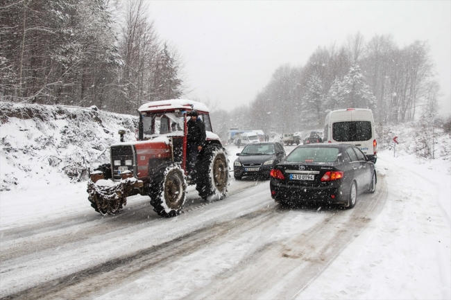 Türkiye'ye nisan ayında kar sürprizi
