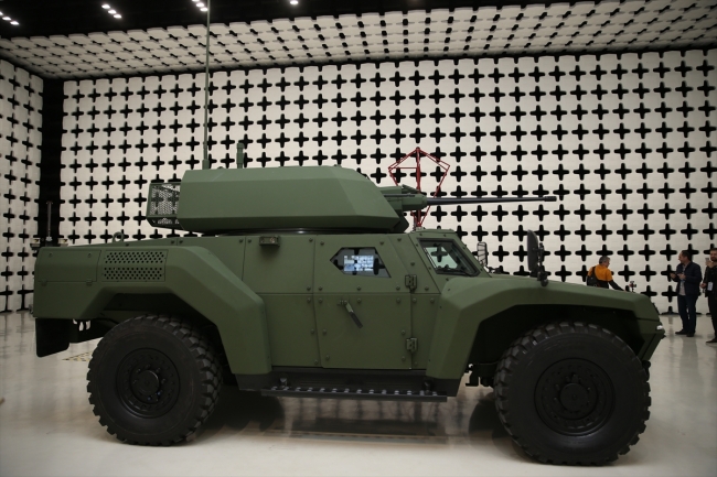 Türkiye'nin ilk elektrikli zırhlı aracı Akrep II