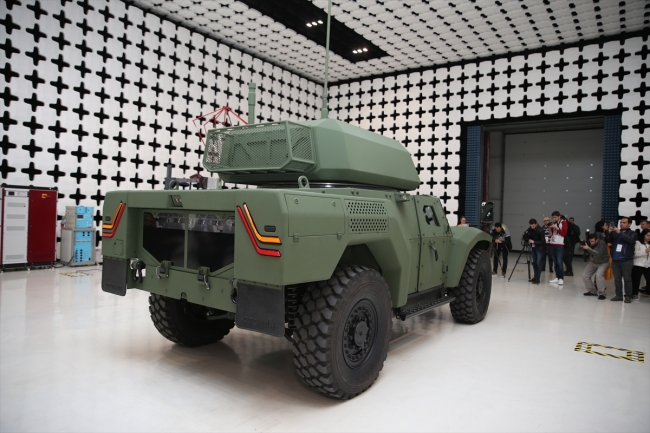 Türkiye'nin ilk elektrikli zırhlı aracı Akrep II