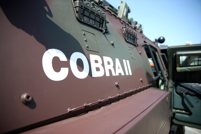 Türkiye'nin ilk elektrikli zırhlı aracı Akrep II