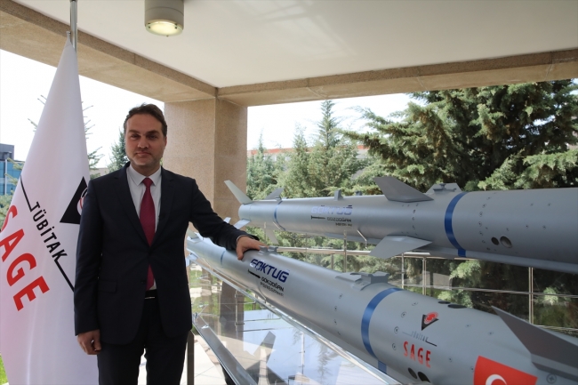 Türkiye'nin ilk hava füzeleri atışa hazırlanıyor