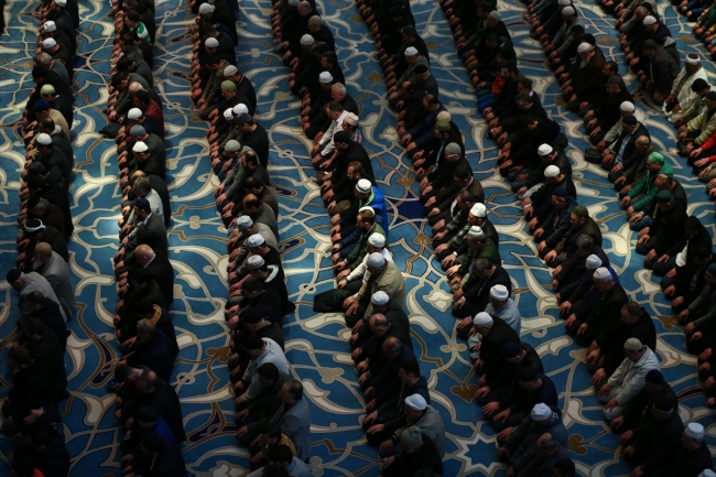 Çamlıca Camii'nde sabah namazı buluşması