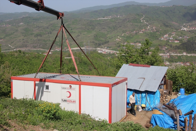 Kulübede yaşam mücadelesi Türk Kızılayı ile son buldu