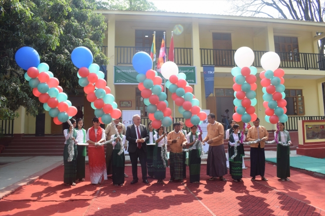 TİKA'dan Myanmar'da eğitime destek
