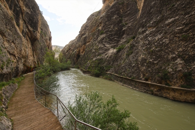Tohma Kanyonu'nun kapalı bölümleri turizme kazandırılıyor