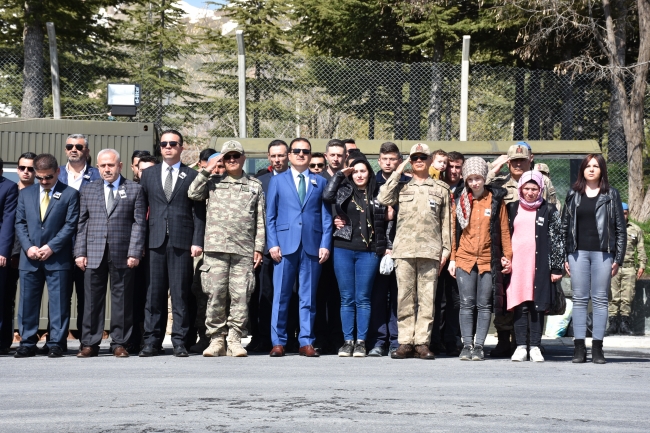 Şehit Uzman Çavuş Demirci son yolculuğuna uğurlandı