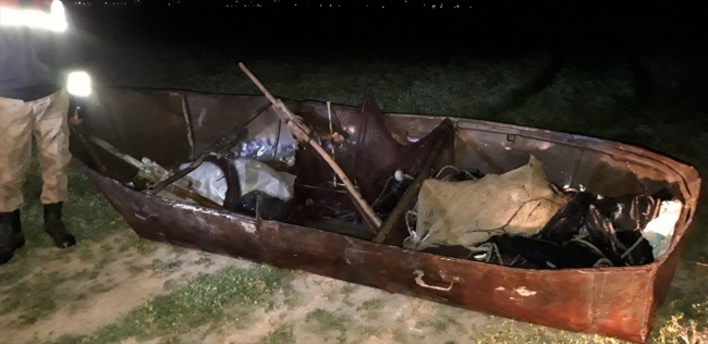 Van'da kaçak avlanılan inci kefalleri tekrar göle bırakıldı