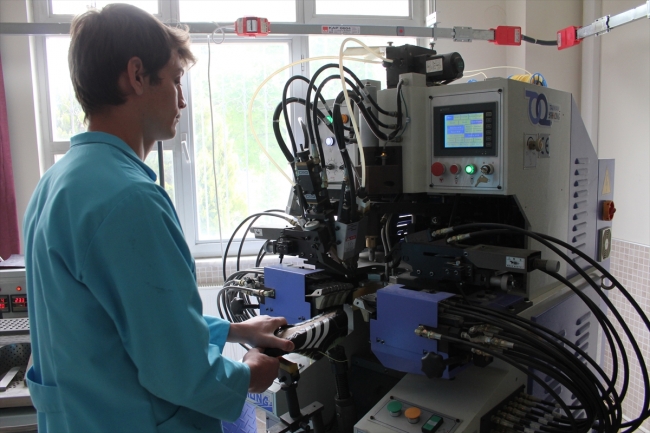 Türkiye'nin "ayakkabı tasarımcıları" bu okulda yetişiyor