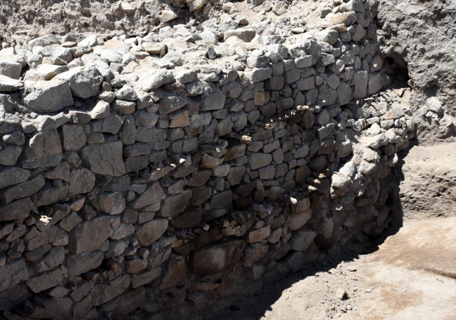 Kırıkkale'de Hitit dönemine ait 9 yapı katı bulundu